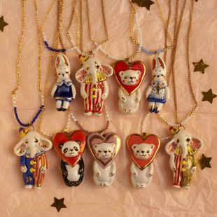 Cartoon animal shaped necklace, rabbit, elephant, panda, cute and exquisite retro daily outfit set