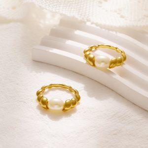 Retro Hong Kong style pearl ring, personalized Instagram style, minimalist internet famous ring, index finger ring, high-end touch bracelet