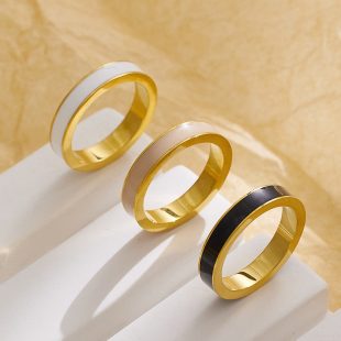 Stainless steel drip adhesive ring for women, simple and fashionable, cool and niche, non fading titanium steel gold ring